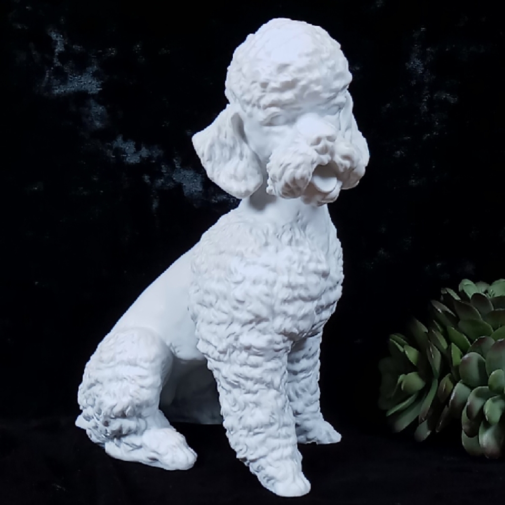 A.K. Kaiser White Matte Bisque Sitting Poodle Figurine #519 Design by W.Gawantka